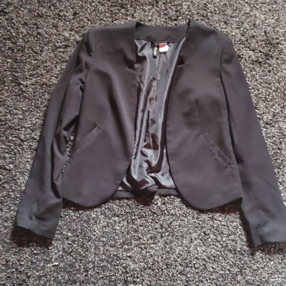 Black open front blazer